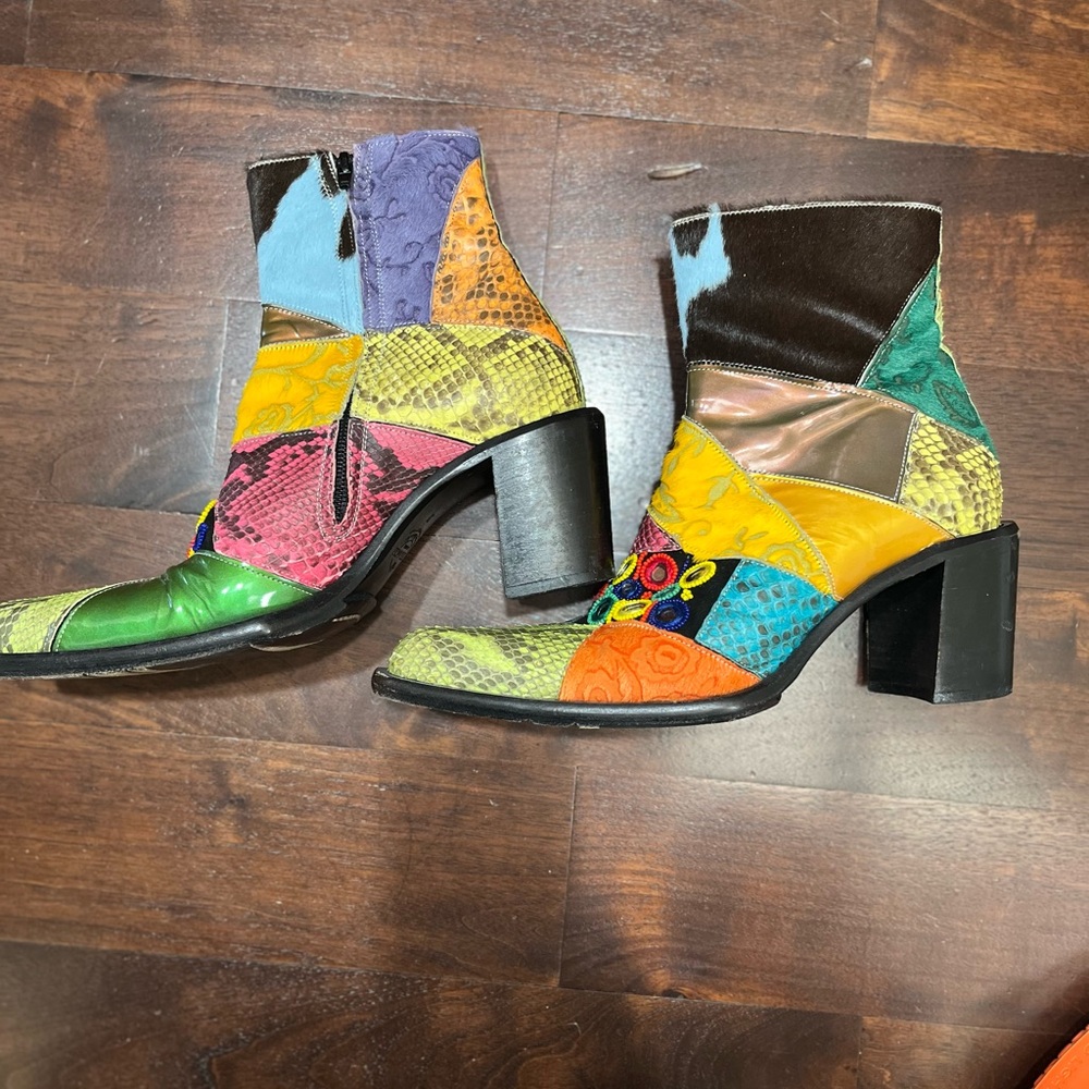 Colorful Western Boots - Picture 5 of 9